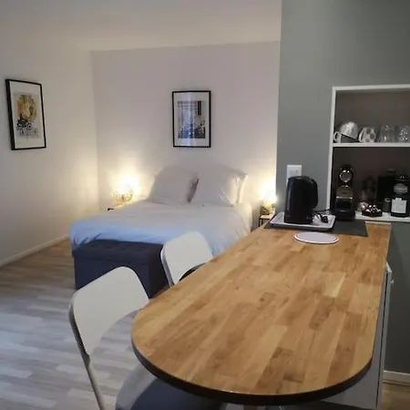 Le St Ausone : Centre Ville/parking Angoulême