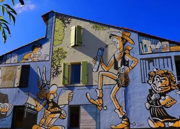 Le St Ausone : Centre Ville/parking *